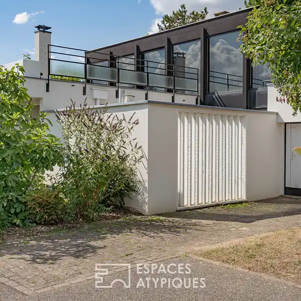 ARCHITECTURAL MASTERPIECE WITH PRIVATE FOREST OASIS