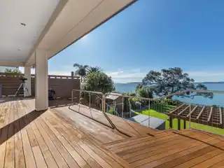 Ultimate Waterfront Bi-Level Sanctuary