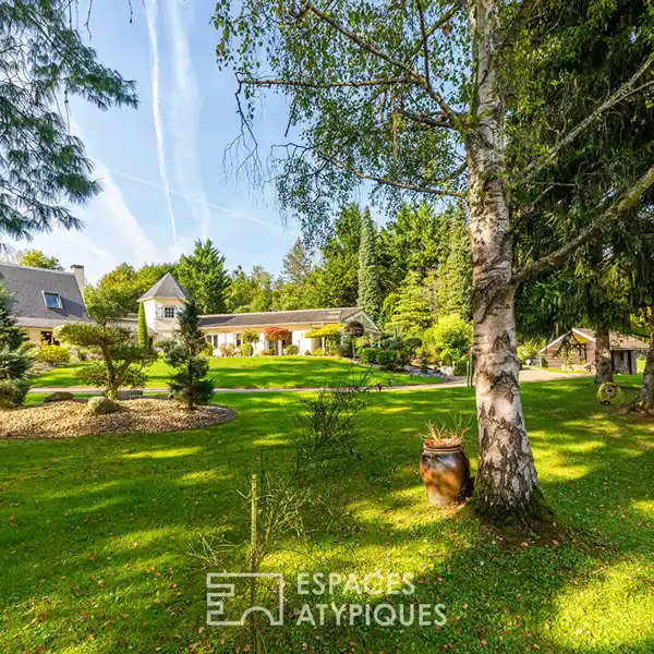 EXCEPTIONAL LIVING IN A NATURAL SETTING