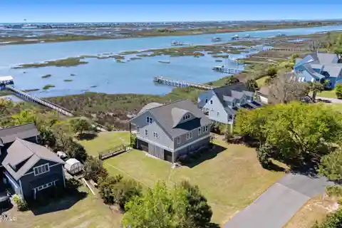 Exceptional Home on Pristine Waterfront