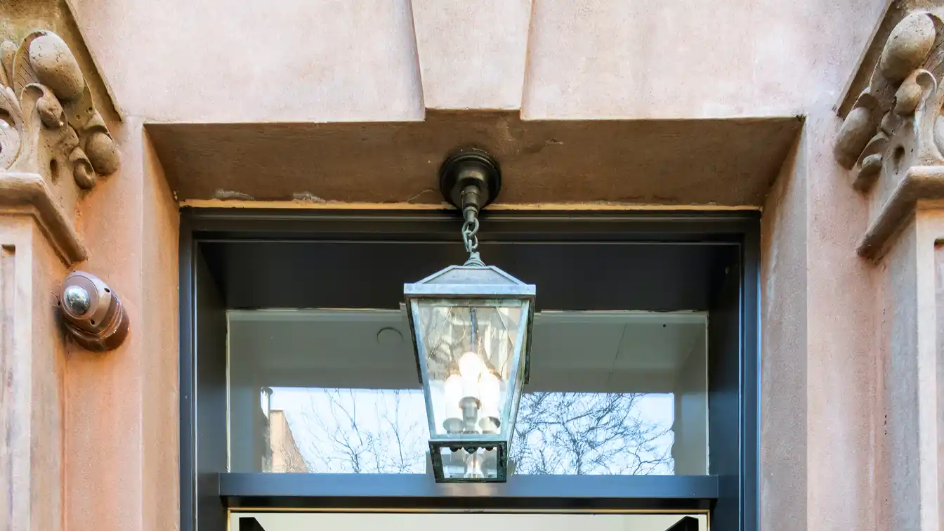 Pristine Riverside Park Townhouse