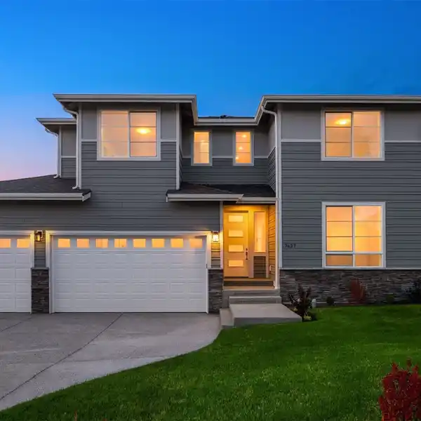 NEW CONSTRUCTION IN HILLCREST ESTATES