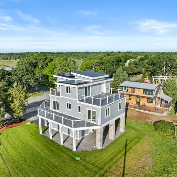 WATERFRONT NEW CONSTRUCTION