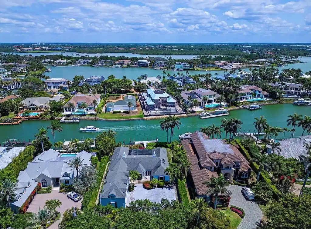 Classic Old Port Royal Property