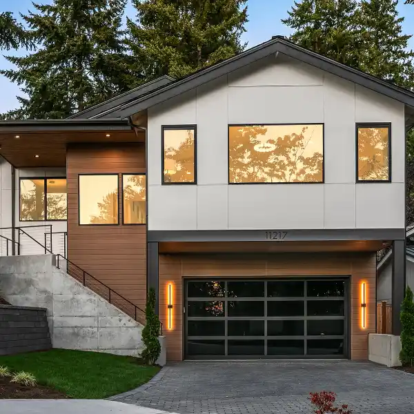 STRIKING NEW HOME IN THE HIGHLANDS NEIGHBORHOOD