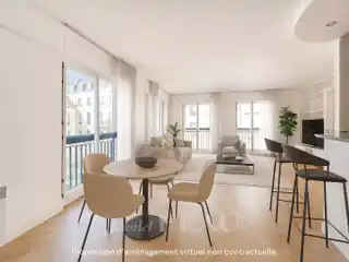 Bright Top-Floor Apartment with Open-Plan Living