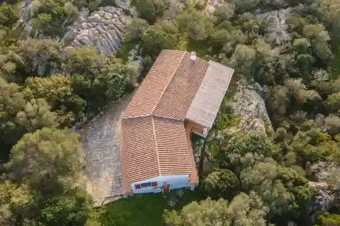 Bright Villa with Beautiful Views