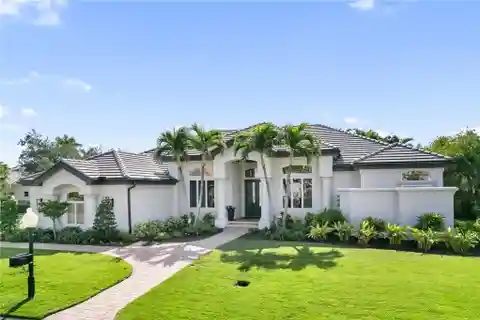 Gorgeous Fully Furnished Home in Exclusive Edgewater