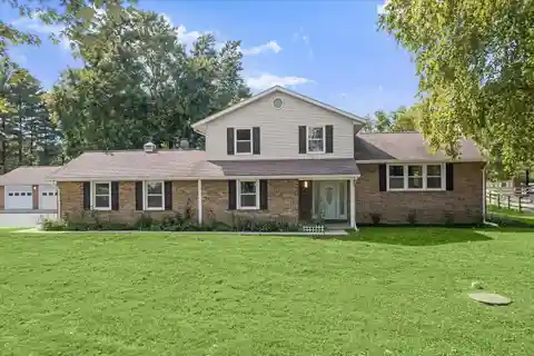 Luxury and Comfort for the True Horse Enthusiast