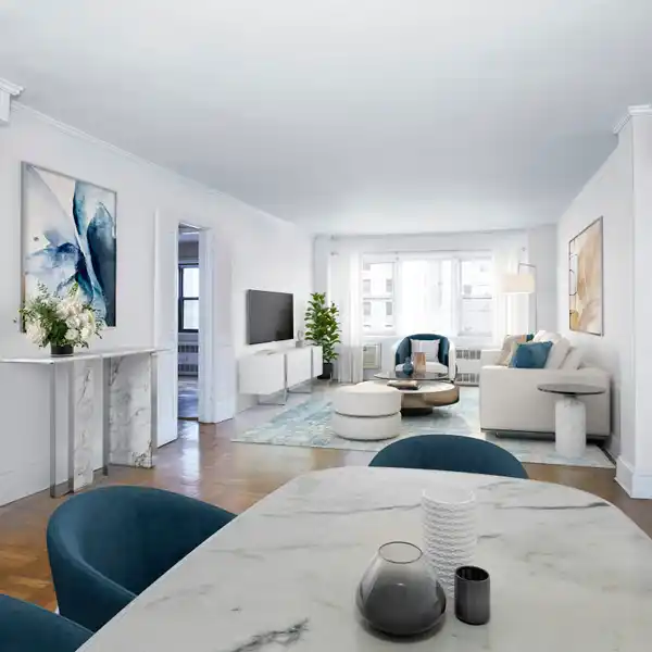 LARGE COMBINATION OF TWO APARTMENTS AT DOVER HOUSE