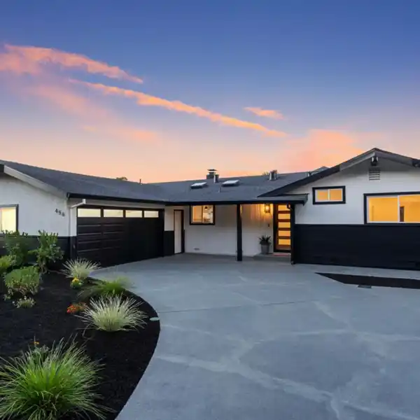 UPDATED TURNKEY HOME IN DESIRABLE LOMA VERDE