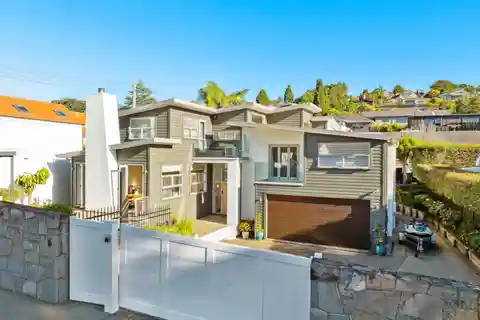Beautiful Home Crafted to the Highest Standards