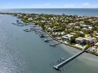 Spectacular Bayfront Vistas