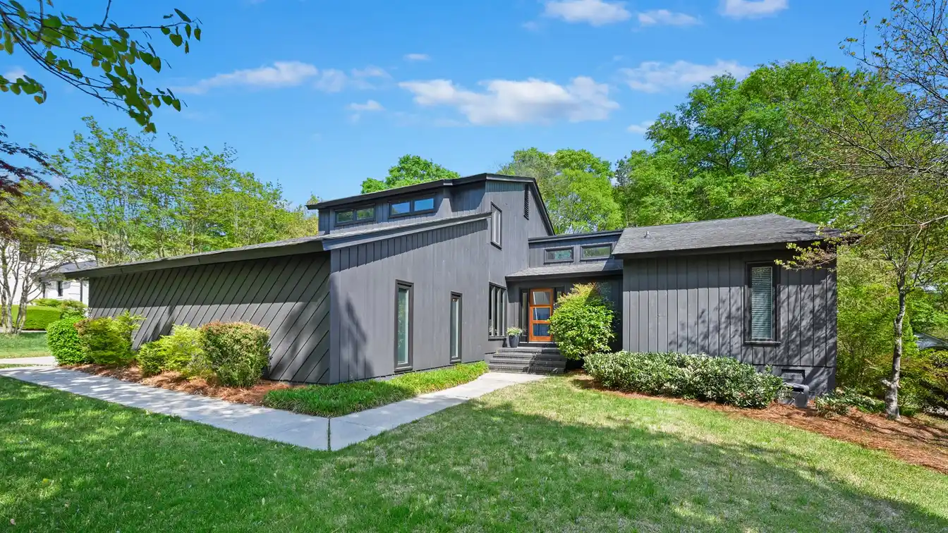 Amazing Opportunity in Popular Montibello
