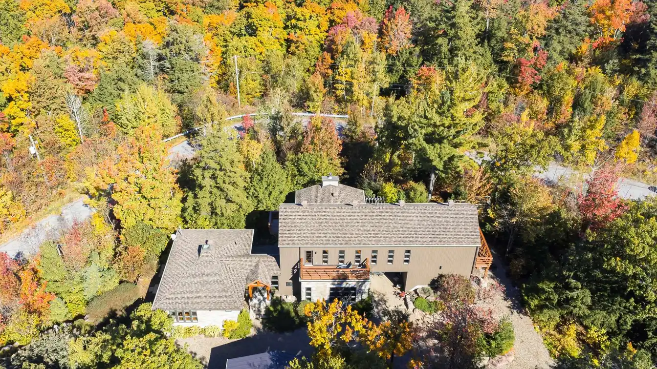 Magnificent Residence in the Prized Boise De Rigaud Area