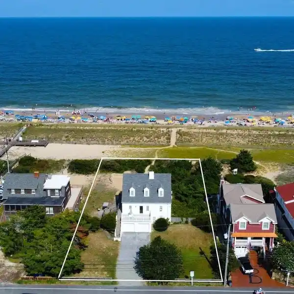 RARE OCEANFRONT OPPORTUNITY
