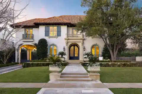 A True Highland Park Retreat