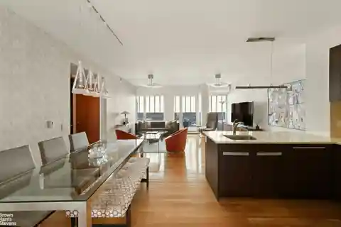 Gorgeous Home in Griffin Court
