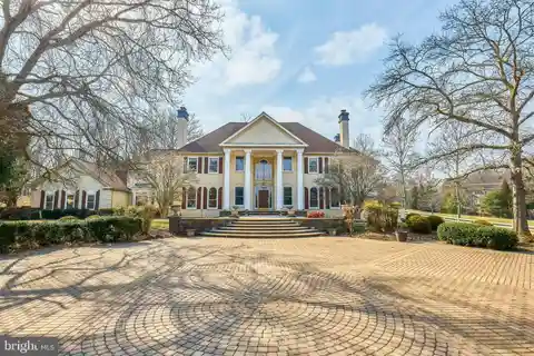 Private Clifton Retreat with Full Spa and Theater