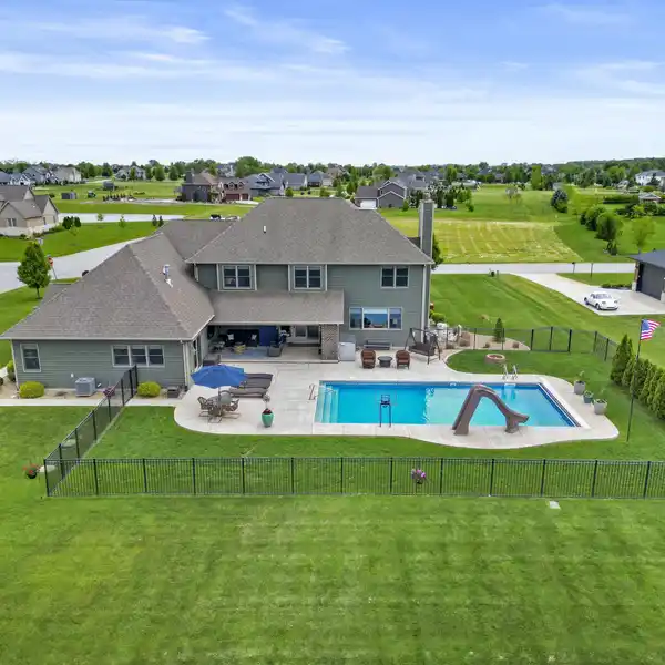 EXQUISITE ESTATE ON AN OVERSIZED LOT