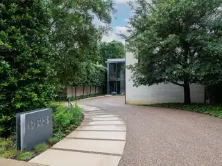 Contemporary Architectural Gem in Park Cities