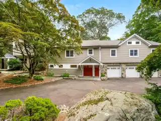Ideal and Sought-After North Stamford Home