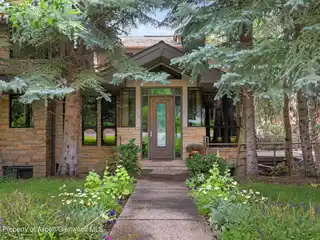 Remarkable West End Duplex