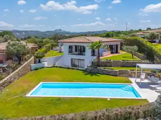 Elegant Villa with Pool in a Refined Community