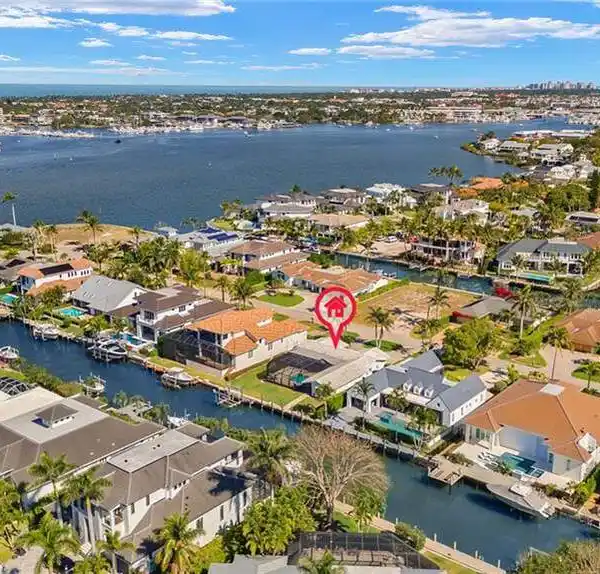 A SLICE OF PARADISE WITH EASY GULF ACCESS