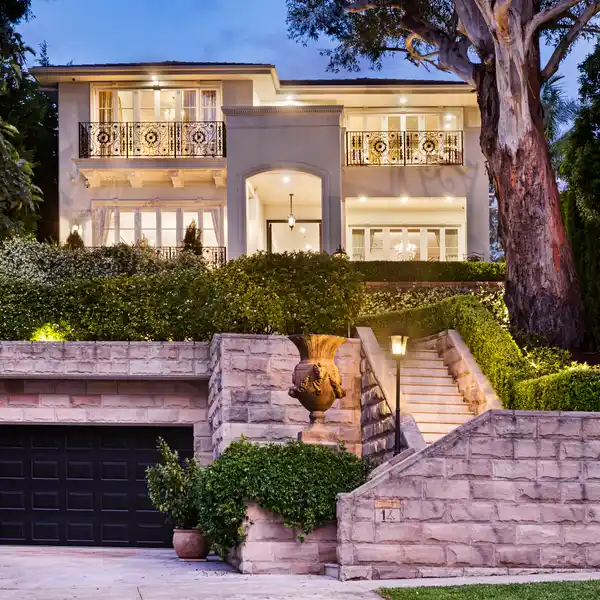 FULL BRICK RESIDENCE WITH ELEVATED WATER VIEWS