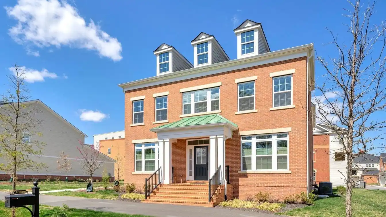 Luxury All-brick Colonial with Smart Home Features