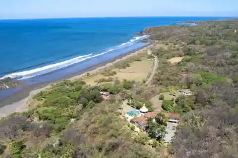 Home Site in Guanavista Ostional
