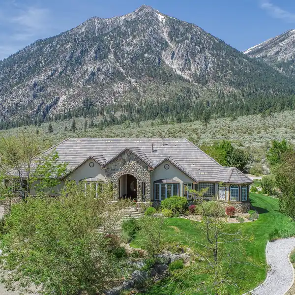 CUSTOM ESTATE ON TWO GATED ACRES