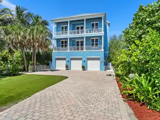 Rare Opportunity on Bathtub Beach