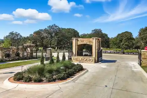 Generious Homesite in Villagio