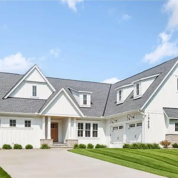 THOUGHTFULLY DESIGNED HOME WITH EXQUISITE FINISHES