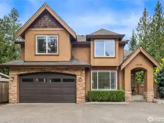 Stunning Custom-Built Home in Echo Lake Area