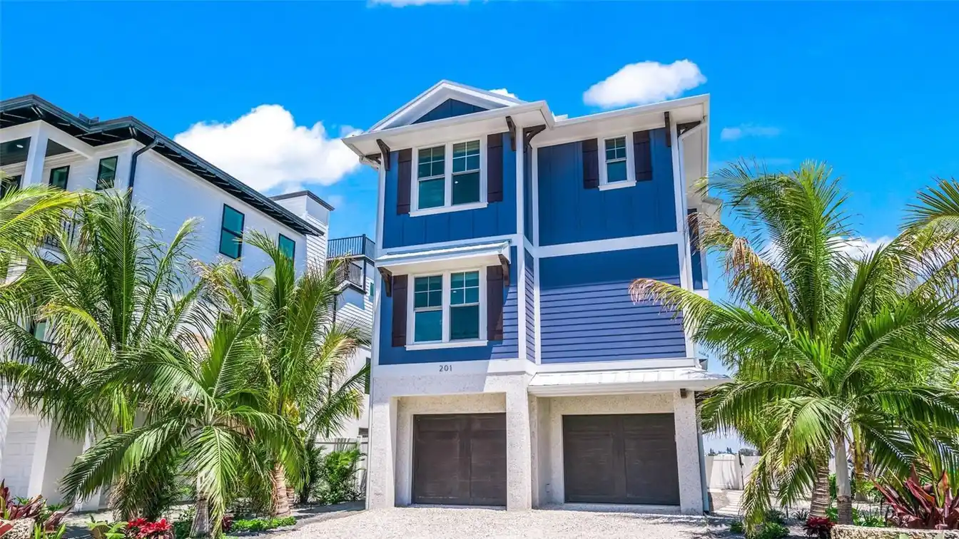 Magnificent Bay-front Pool Home