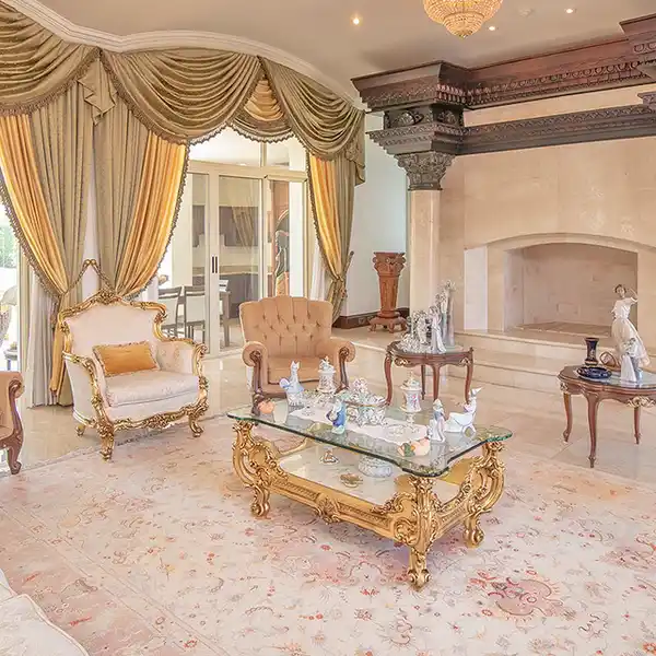CARIARI COLLECTION ESTATE