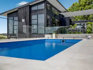 Spacious Modern Country Home