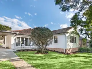 Welcoming Single-Level Family Home