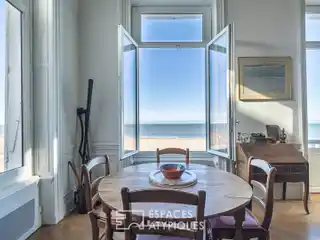 Elegant Seaside Villa from the Late 19th Century