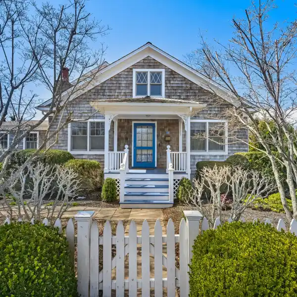 UNIQUE TRADITIONAL HOME