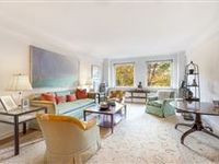 STUNNING UNIT IN HEART OF THE UPPER EAST SIDE