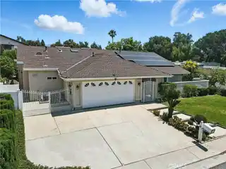 Beautiful One-story Home in Porter Ranch Country Club
