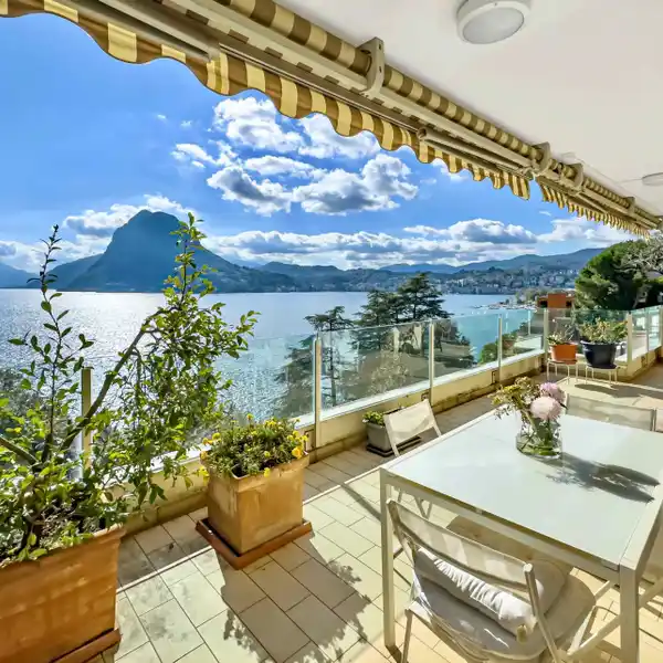 BEAUTIFUL APARTMENT WITH PRIVATE GARDEN AND AMAZING VIEWS