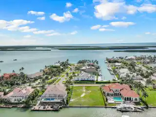 Rare Waterfront Lot