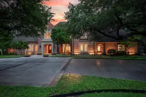 Exceptional Pier and Beam Home