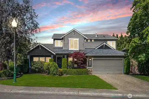 Historic Charm Meets Modern Acreage Living