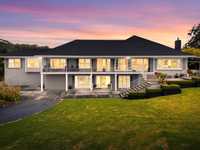 BREATHTAKING LIFESTYLE PROPERTY